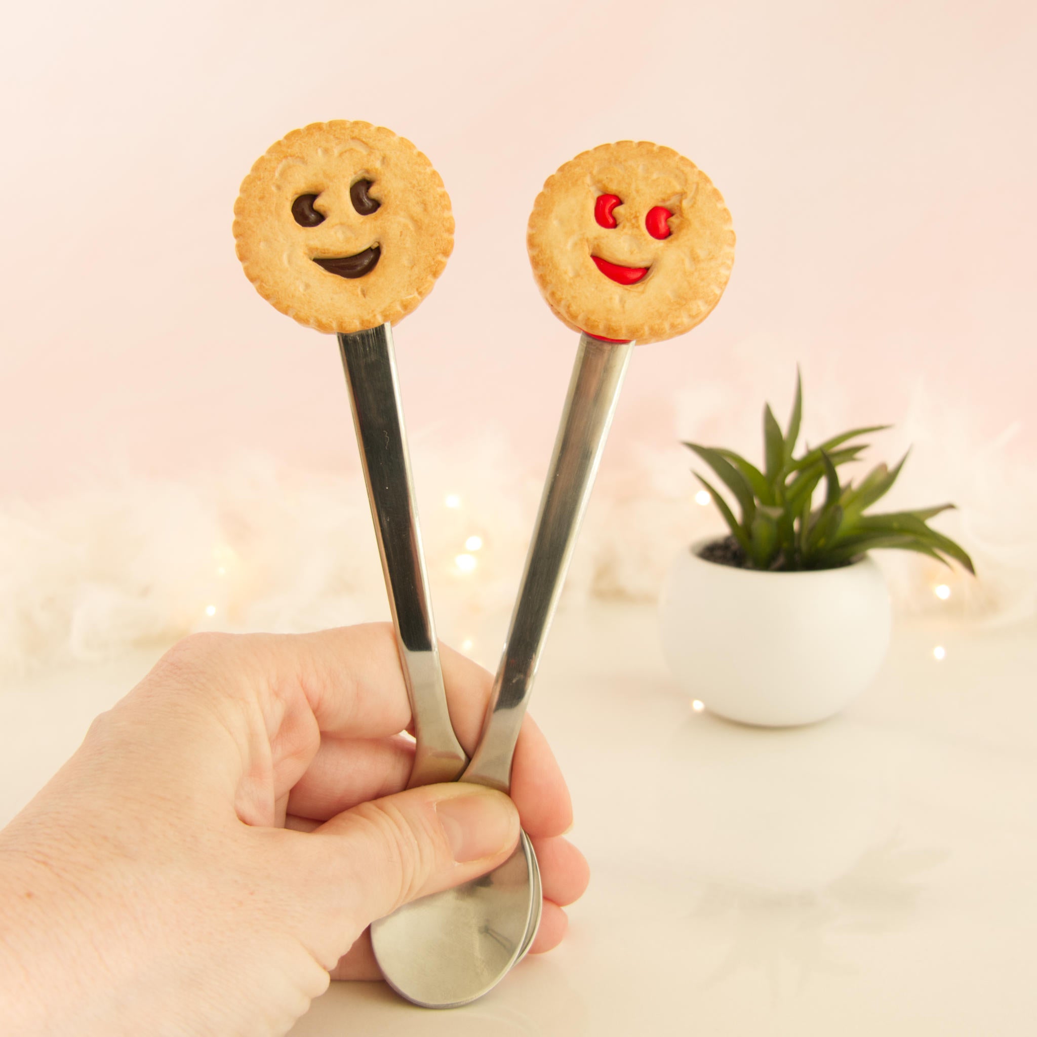 Cuillère biscuit sourire