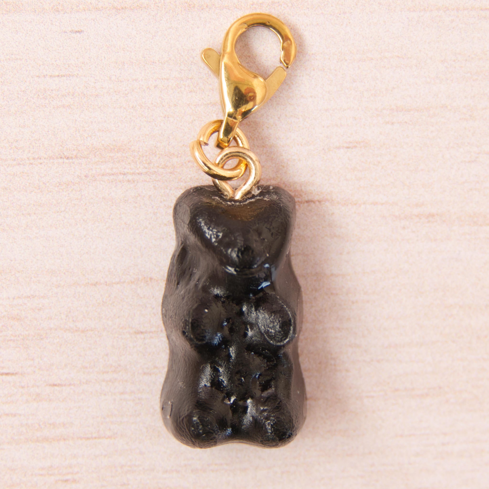 bonbon ours noir doré