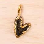 coeur allongé noir fimo doré