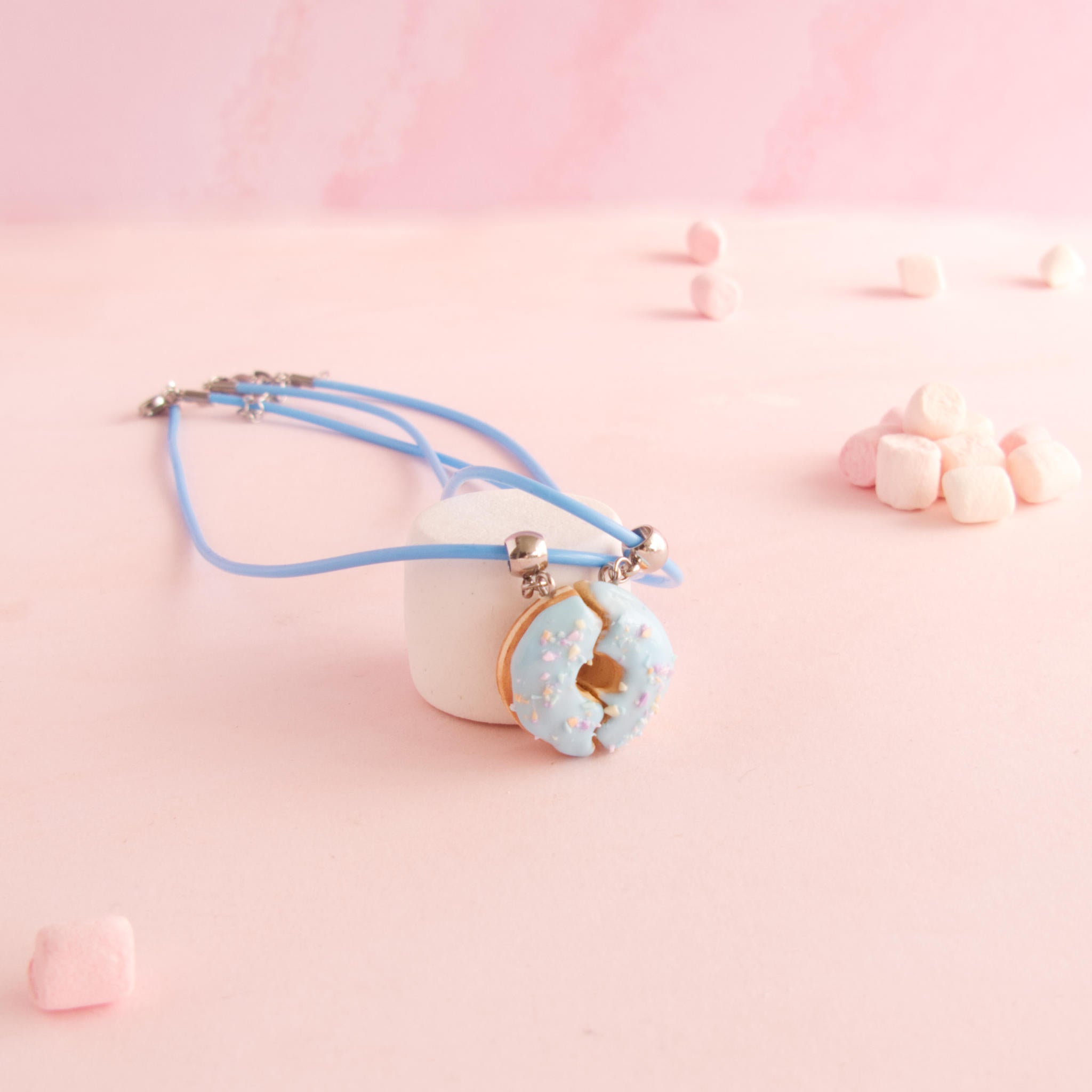 Collier d'amitié donuts