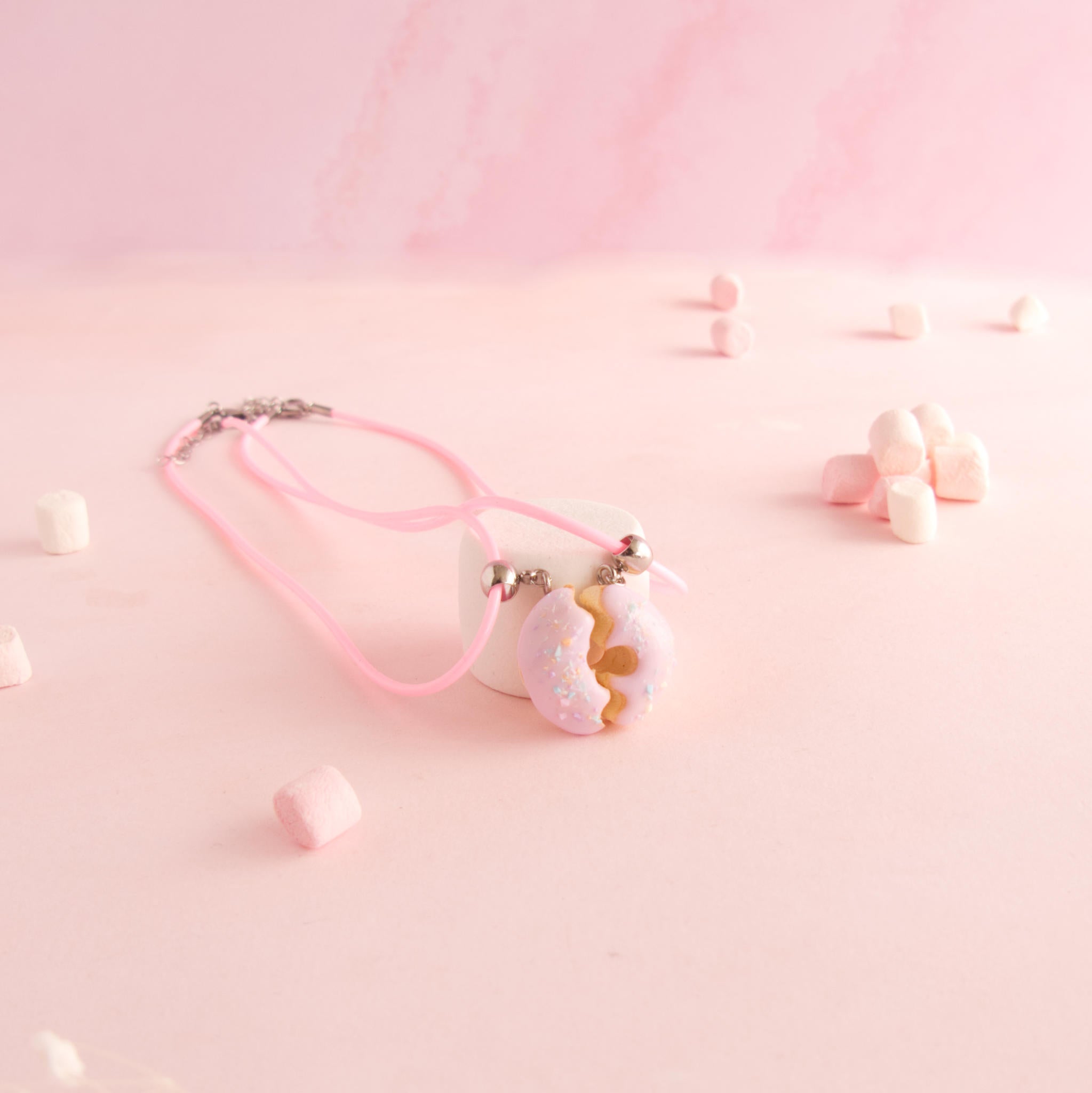 Collier d'amitié donuts