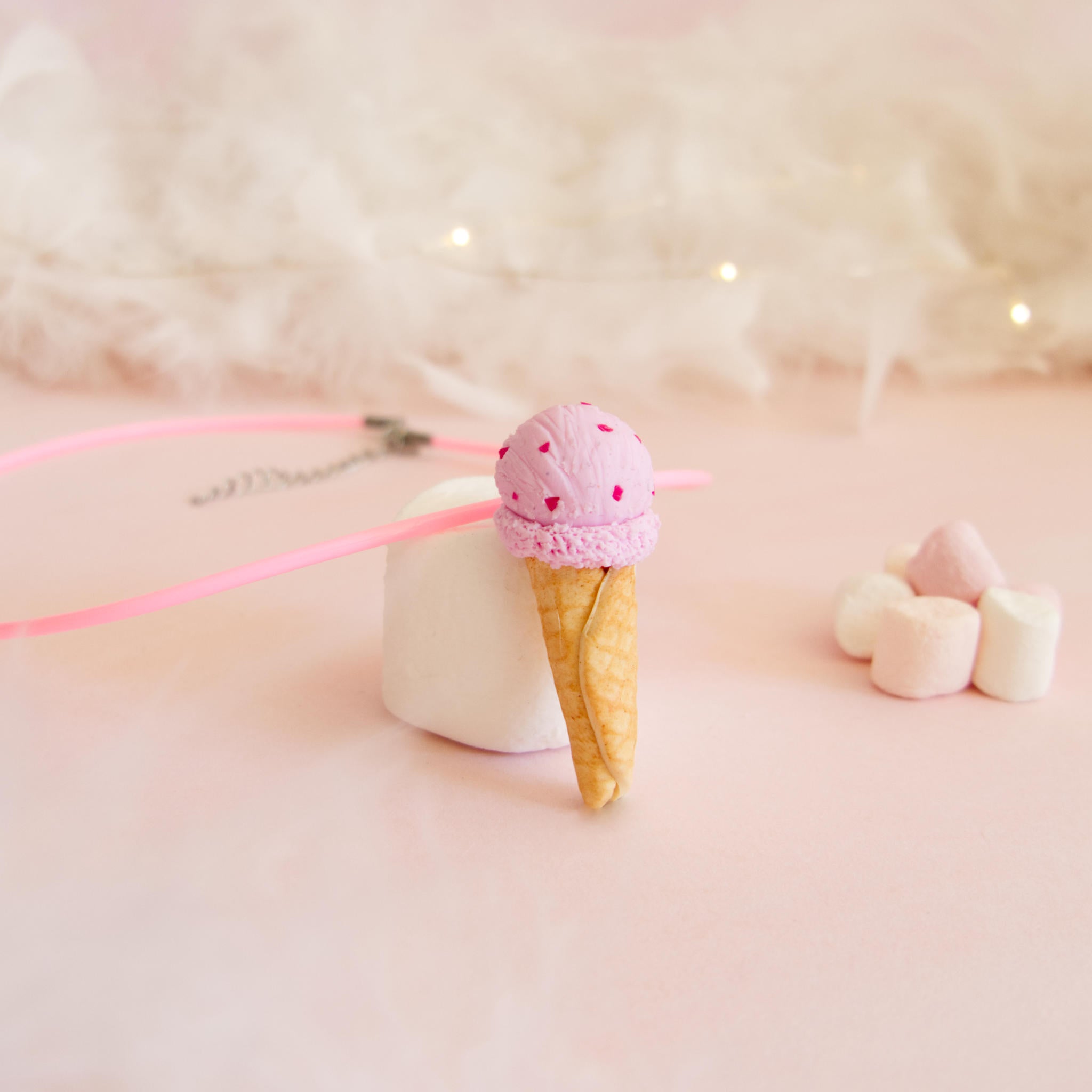 Collier cornet de glace