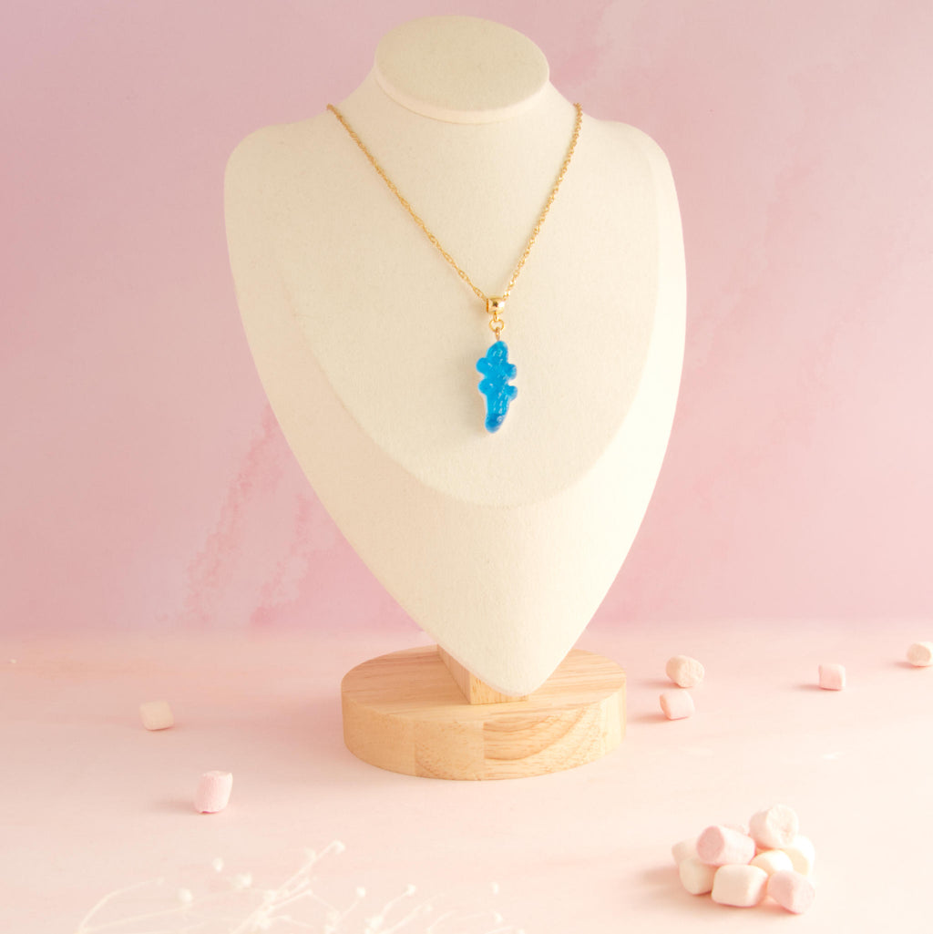 Collier bonbon crocodile en résine