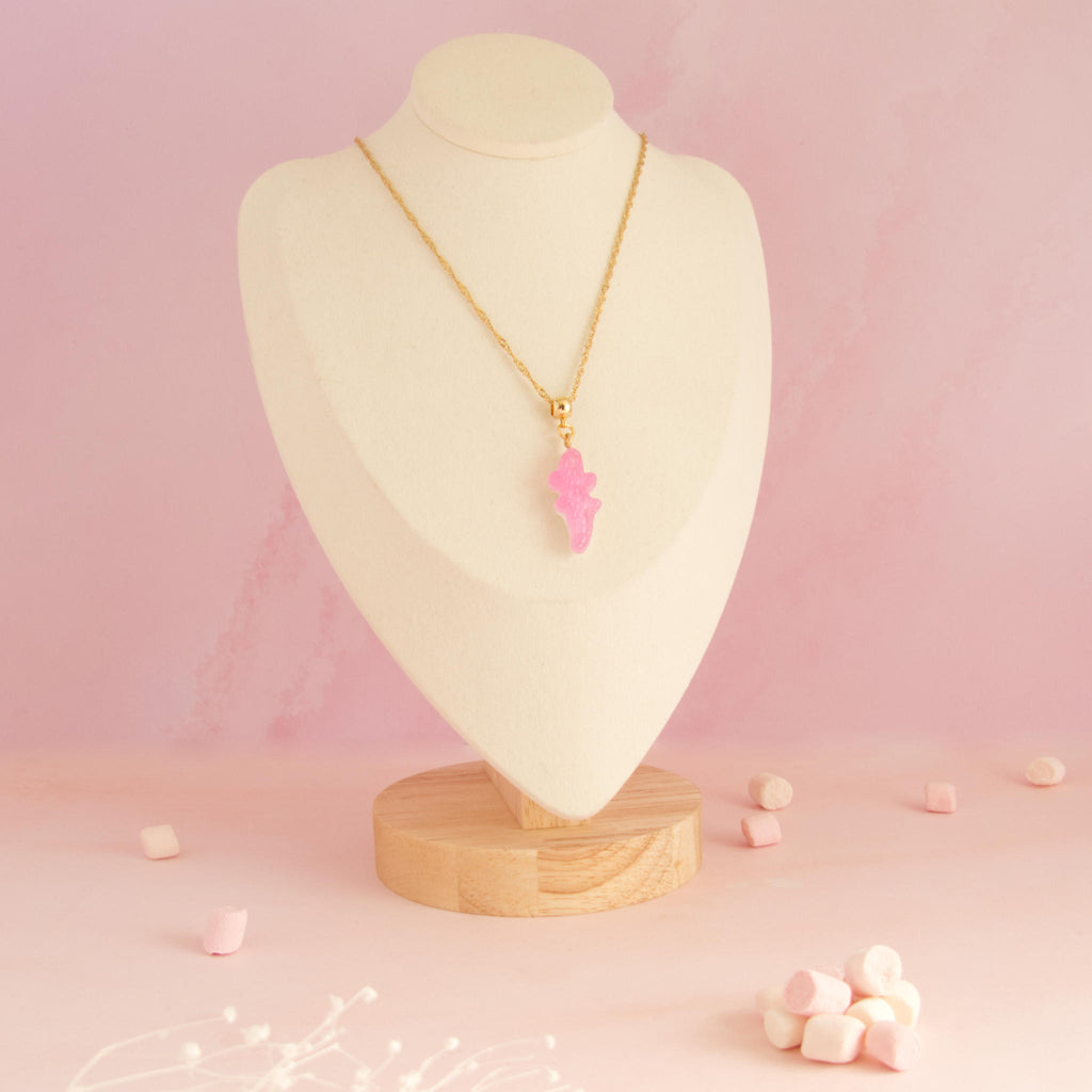 Collier bonbon crocodile en résine