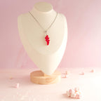Collier bonbon crocodile en résine