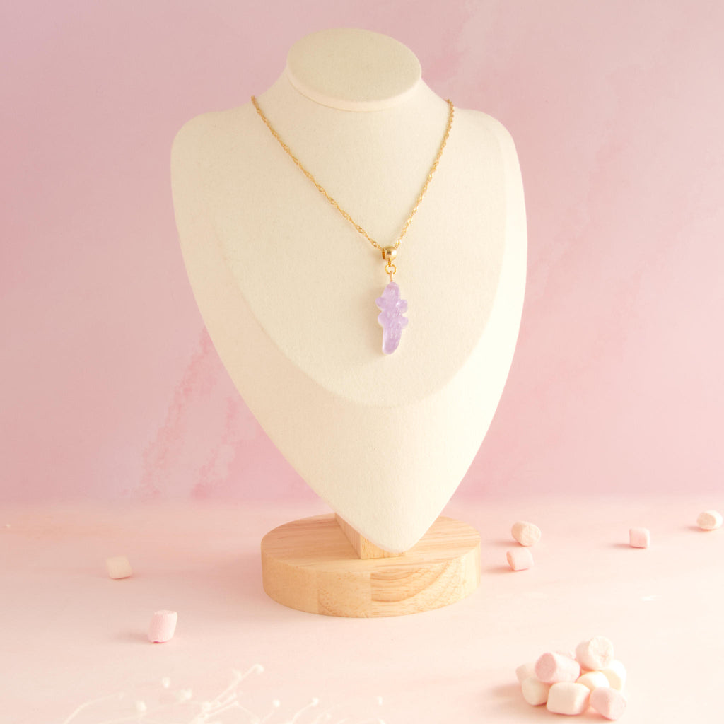 Collier bonbon crocodile en résine