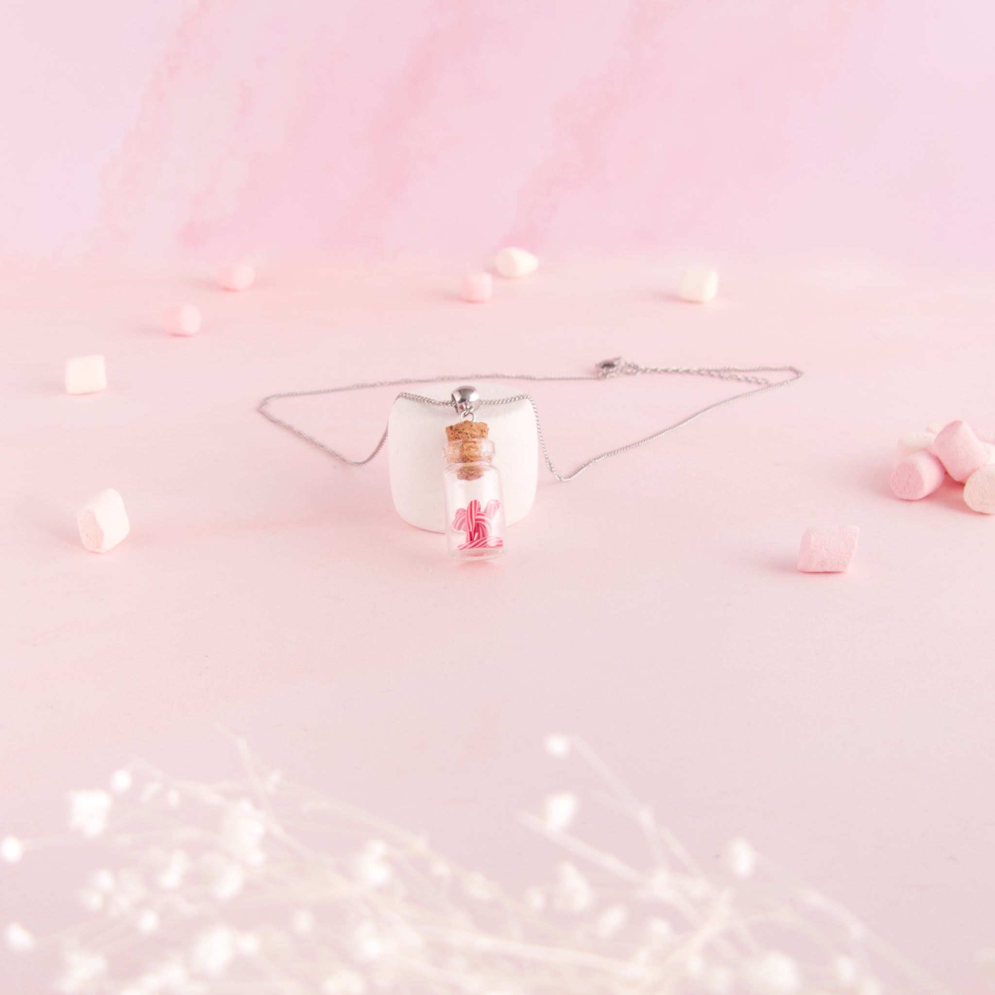 Collier Fiole en verre canne à sucre