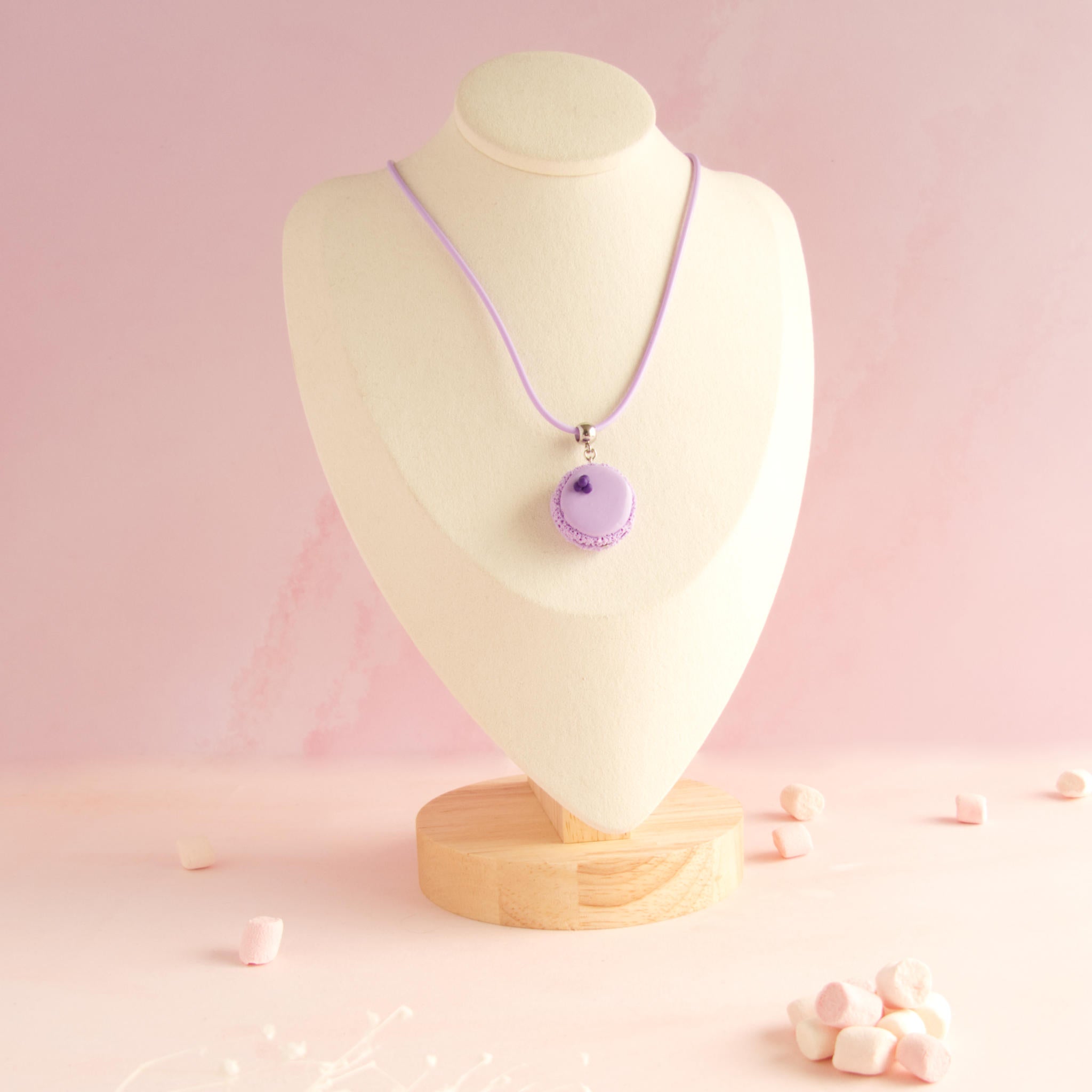 Collier macaron