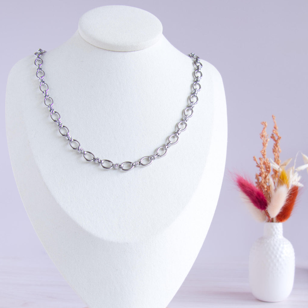 Collier à composer soi-même avec charms interchangeables