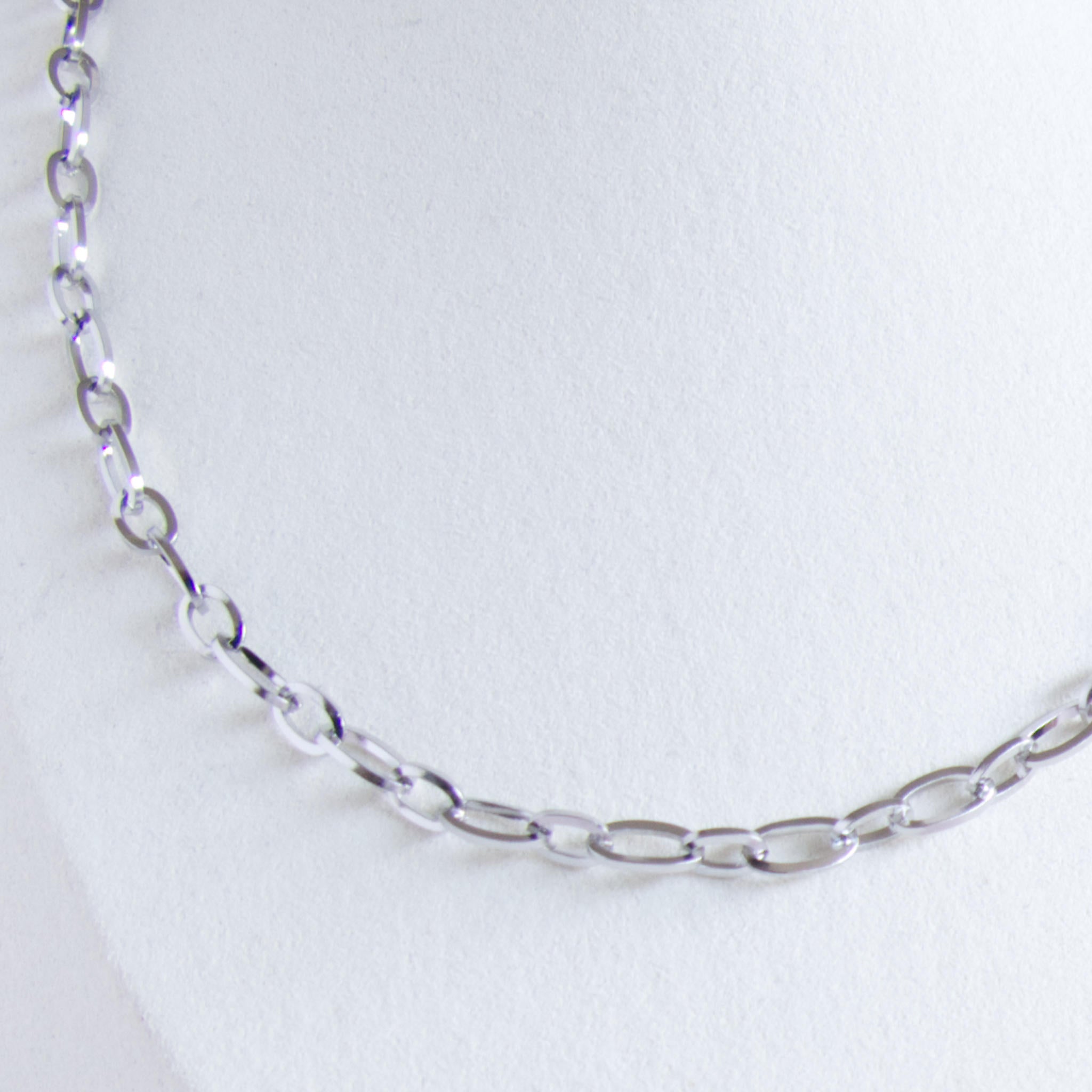 Collier à composer soi-même avec charms interchangeables