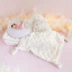 couverture et doudou blanc veilleuse rose