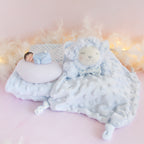 couverture et doudou bleu veilleuse pyjama bleu