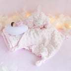 couverture et doudou rose veilleuse pyjama rose