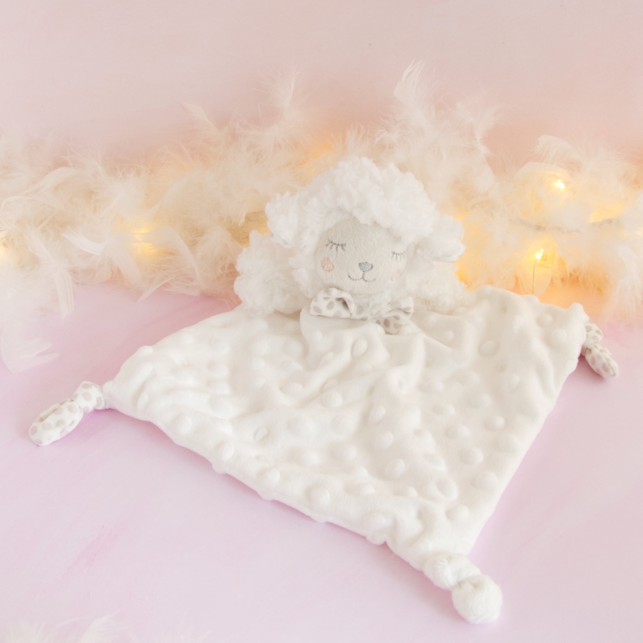 Coffret naissance veilleuse bébé avec couverture et doudou