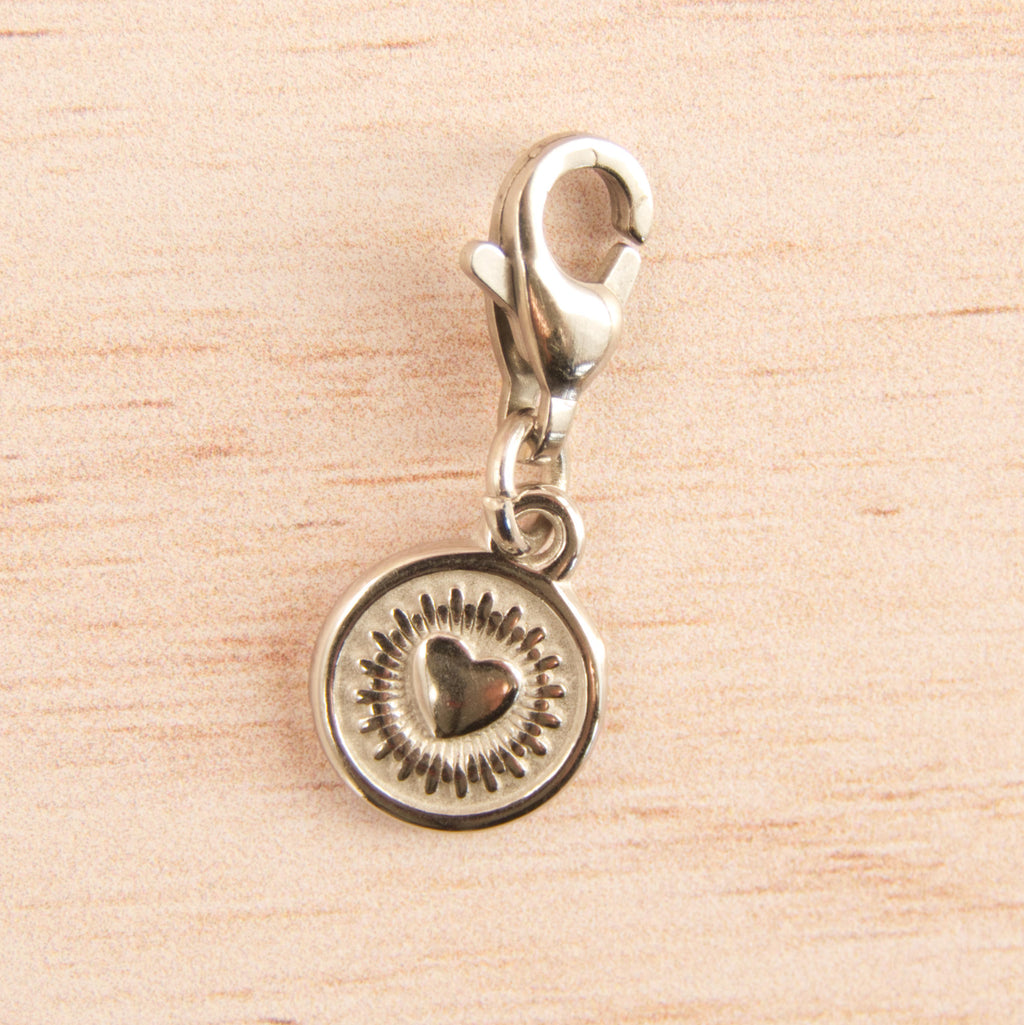 médaille rond coeur argenté