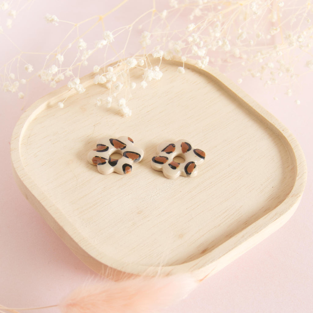 Créoles interchangeables fleur modèle pampille "Talia"