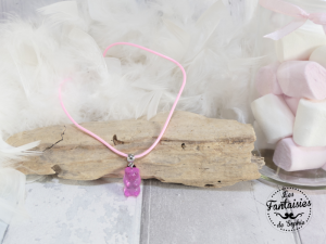 collier ours rose
