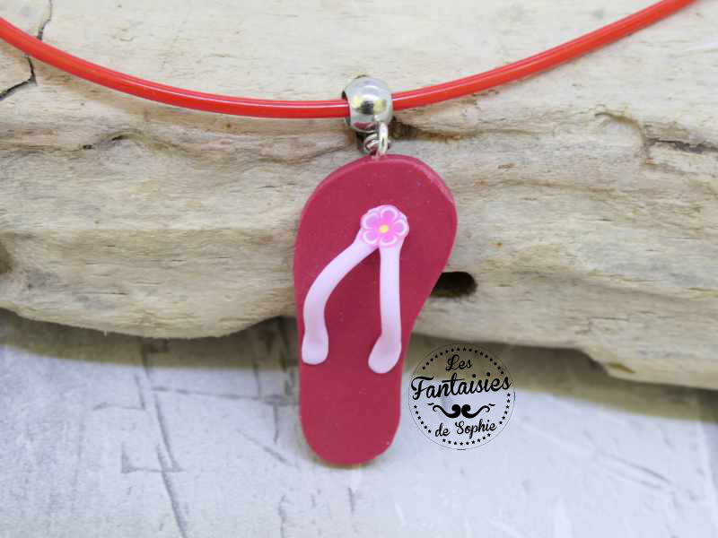 collier tong rouge