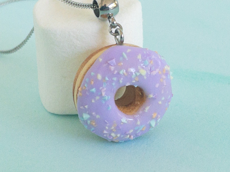 collier donuts acier violet