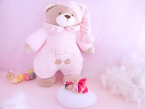 coffret veilleuse bébé fille framboise avec ours musical rose