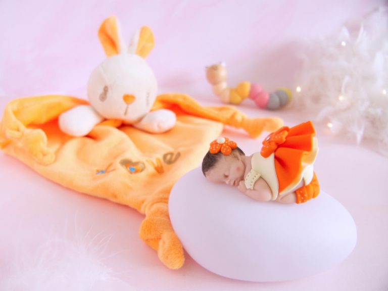 coffret veilleuse bébé fille orange avec doudou lapin orange