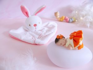 coffret veilleuse bébé fille orange avec doudou lapin rose