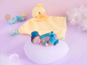 coffret veilleuse bébé garçon beige turquoise et doudou canard jaune