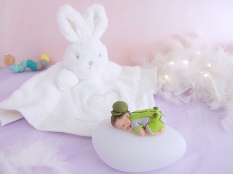 coffret veilleuse bébé garçon vert doudou lapin blanc pois beige